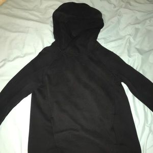 ISO/SELLING!! Lululemon fleece please pullover